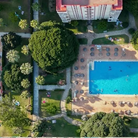 Appartamento Coastal Feeling, Sea Views & Pools Hercules