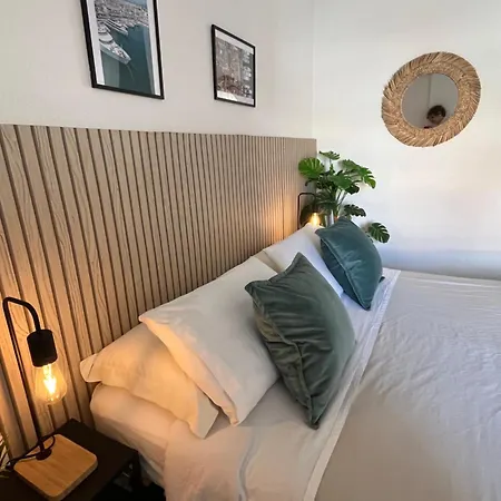 Coastal Feeling, Sea Views & Pools Hercules *