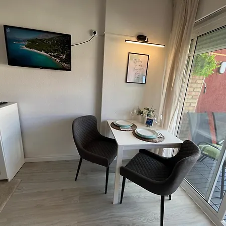 Appartamento Coastal Feeling, Sea Views & Pools Hercules *