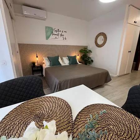 Coastal Feeling, Sea Views & Pools Hercules