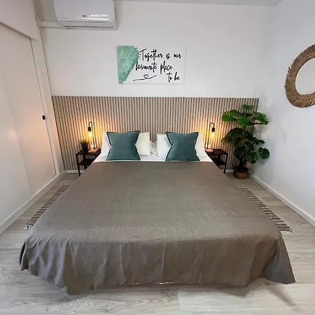 Coastal Feeling, Sea Views & Pools Hercules Apartment